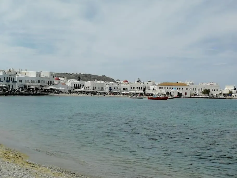Blue Waves Suite Mykonos Kalafatis Grèce